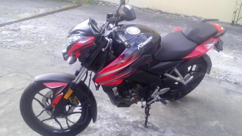 BAJAJ ROUSER NS 200