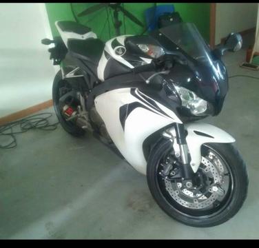 Cbr 1000 Rr 2008