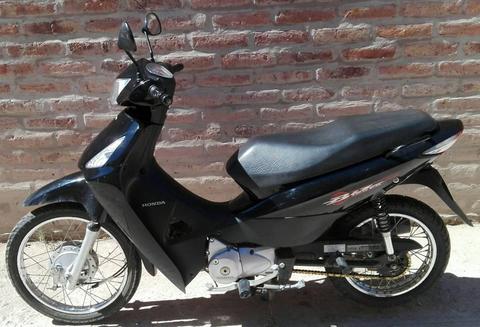 vendo honda biz 125 modelo 2013 titular  tel:154026027