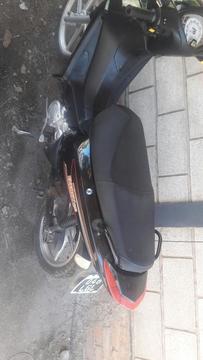 Vendo O Permuto por Yamaha Cripton