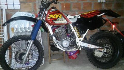Honda xr 250R modelo 94