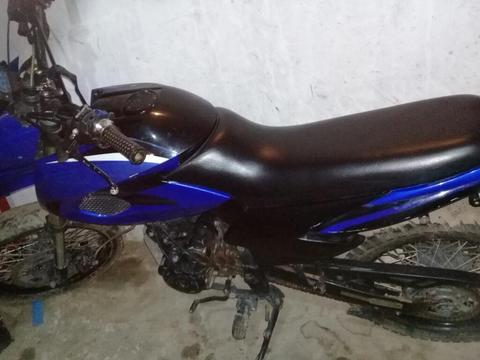 Vendo Gillera 200, 2015,20.000$