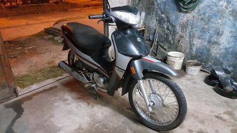 Titular Vende Zb 110 Excelente Estado