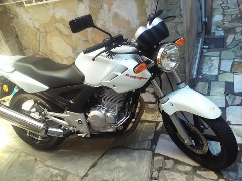 VENDO HONDA TWISTER CB 250 Único dueño