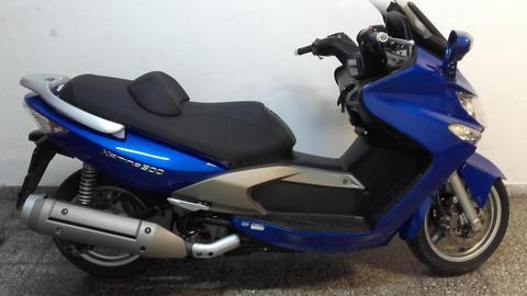 KYMCO XCITING 500 CC. MAXISCOOTER