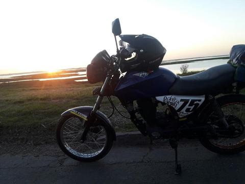 Motomel S2