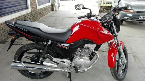 Vendo, Permuto Honda Titán 150 Cc 2017