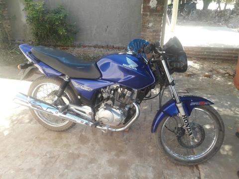 Vendo O Permuto Honda Titán Cg 150