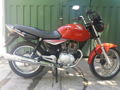 Vendo Honda Titán 1ra Mano