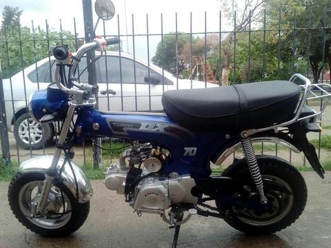 Vendo Moto Dx 70