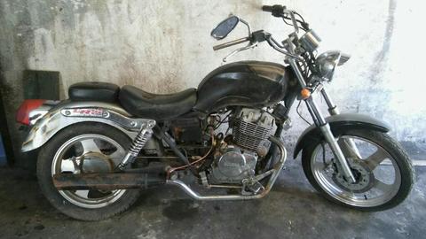 Vendo Gilera 250