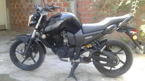 Vendo o permuto yamaha fz inmaculada
