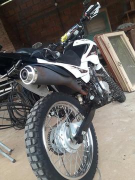 Vengo Corven Triax 150cc