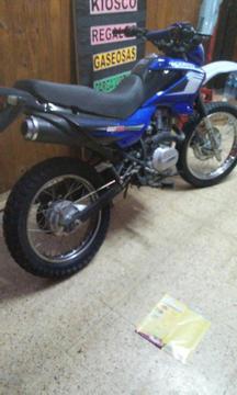 Vendo Moto Cerro Colt 200