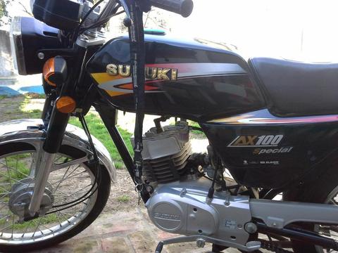 Vendo Suzuki ax100 2017