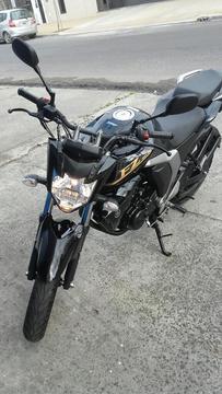 Vendo Moto Yamaha Fz F1 2.0 Mod. 2016