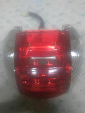 farol trasero moto 110