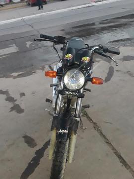 Vendo Cg 2014 en Buen Estado